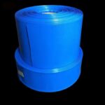 Película termorretráctil de PVC azul para batería de 5 kg con ancho de 95 mm
