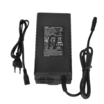 Cargador Ulip 58,8 V 2 A con conector LP16-3P pequeño (enchufe UE) - Imagen 6