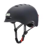 Casco negro talla M con luz
