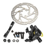 Juego de frenos Xtech negros con disco de 135 mm y adaptador negro