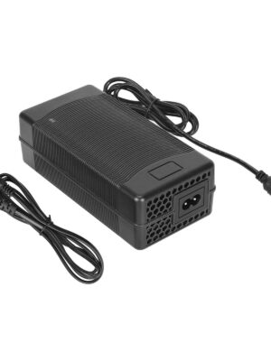 Cargador de 54,6 V 2 A con enchufe estadounidense