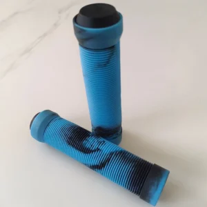 Puños de bicicleta de goma suave con diseño de camuflaje azul