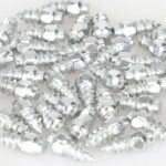 50 tornillos antideslizantes m4*9 para neumáticos de nieve
