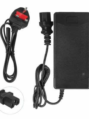 Cargador de 48 V a 54,6 V 2 A con cabezal de clavija y enchufe británico