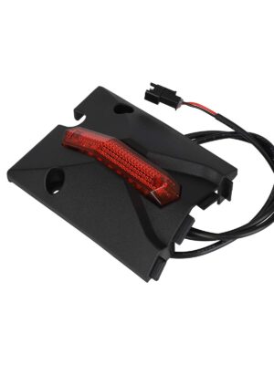 Luz trasera derecha para patinete Kukirin G2 Max (negro a presión)