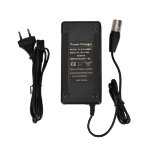 Cargador de 54,6 V 2 A con cabezal Kallon y enchufe UE
