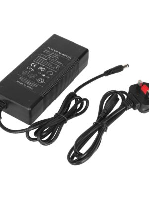 Cargador estándar del Reino Unido de 18 V a 42 V, 2 A, CC y 2,1 A