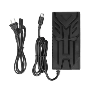 Cargador Ulip 18 V ~ 42 V 3 A con certificación CE y FCC y cabezal Mi (enchufe estadounidense)