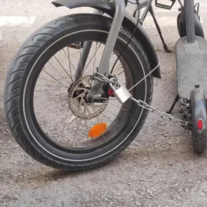 Neumático con tira reflectante INNOVA 20*4 1/4