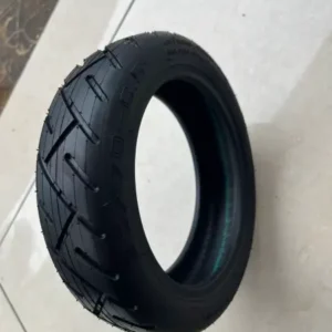 Neumático sin cámara original Yuanxing 60/70-6.5 (CY396)