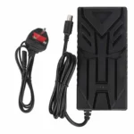 Cargador certificado para Xiaomi Ulip42V~54.6V3A (estándar del Reino Unido)