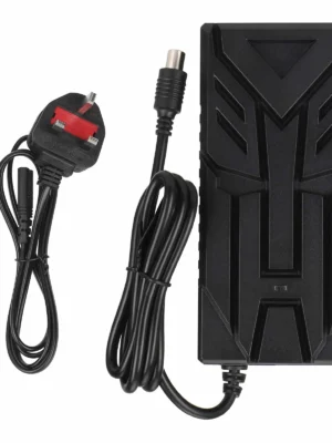 Cargador certificado para Xiaomi Ulip42V~54.6V3A (estándar del Reino Unido)