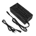 Cargador Ulip 58,8 V 2 A con conector LP16-3P pequeño (enchufe UE) - Imagen 4