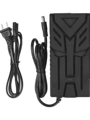 Cargador certificado Ulip42V~58.8V3ADC2.1 (enchufe estadounidense)