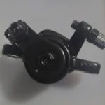 pinza derecha negra