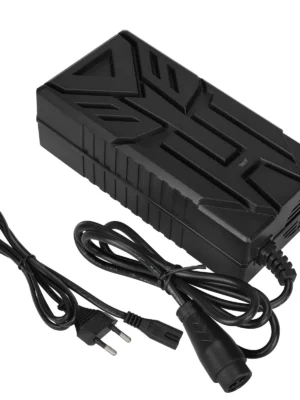 Cargador Ulip 54,6 V 2 A con cabezal LP16-3P grande (enchufe UE)