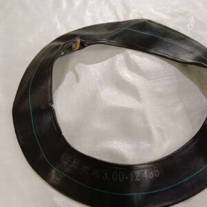 Cámara de aire de 3,00-12 con 90 grados hacia afuera