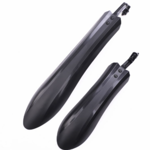 Guardabarros anchos y largos para bicicletas con un gran diseño en forma de espada.