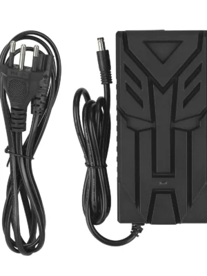 Cargador Ulip de 42 V a 54,6 V, 3 A, certificado CE y FCC con conector DC 2,1 (enchufe brasileño).