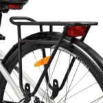 Bicicleta eléctrica urbana Arturo verde 700C con marco de aluminio y frenos de disco - Imagen 5