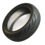 RiuScooter Neumático 9.5x2.5 Pulgadas, Llanta de 6.1 Pulgadas, Negro con Líneas Verdes - Imagen 3